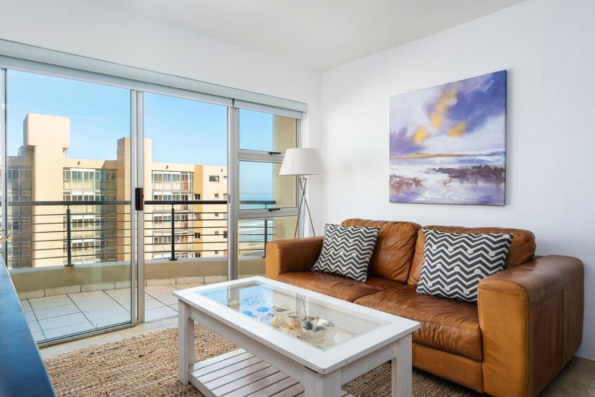 Apartment Modern 1 Bedroom In Blouberg Cape Town