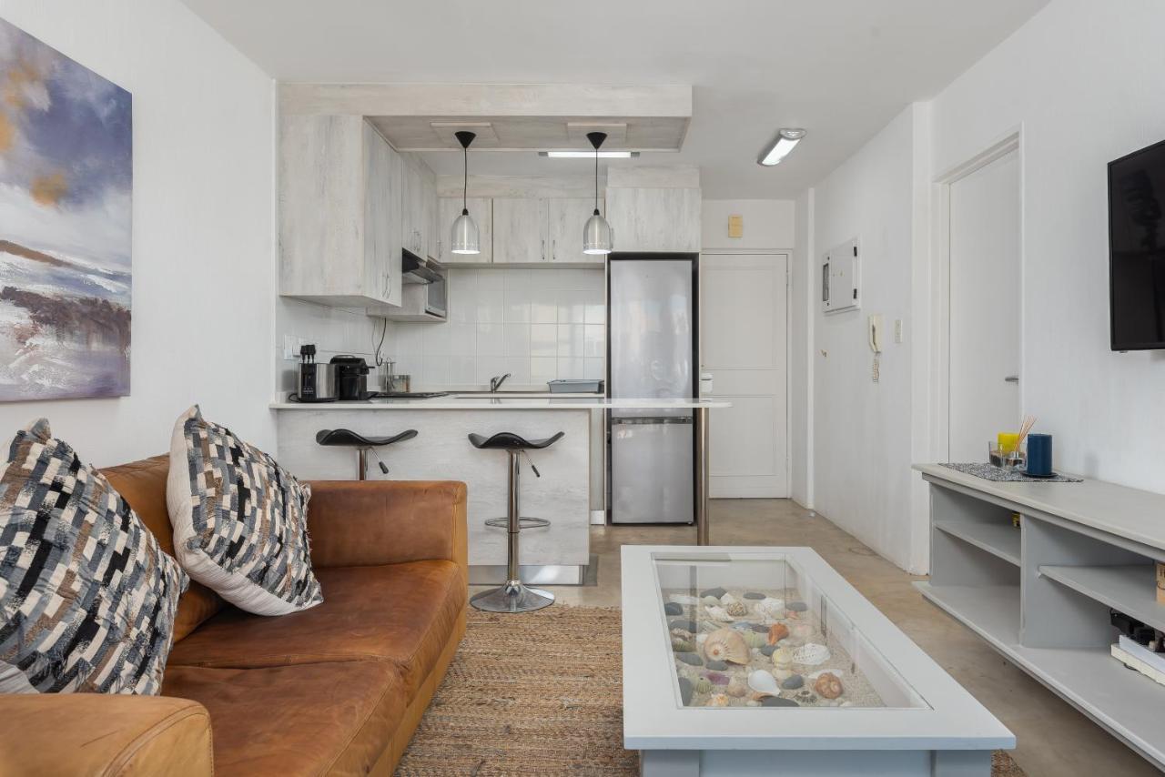 Apartment Modern 1 Bedroom In Blouberg *